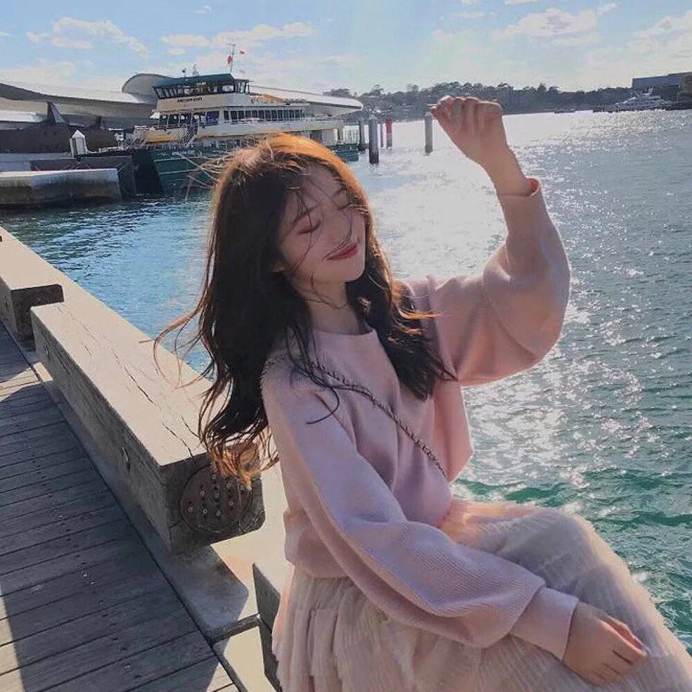 爱我的间谍 海报